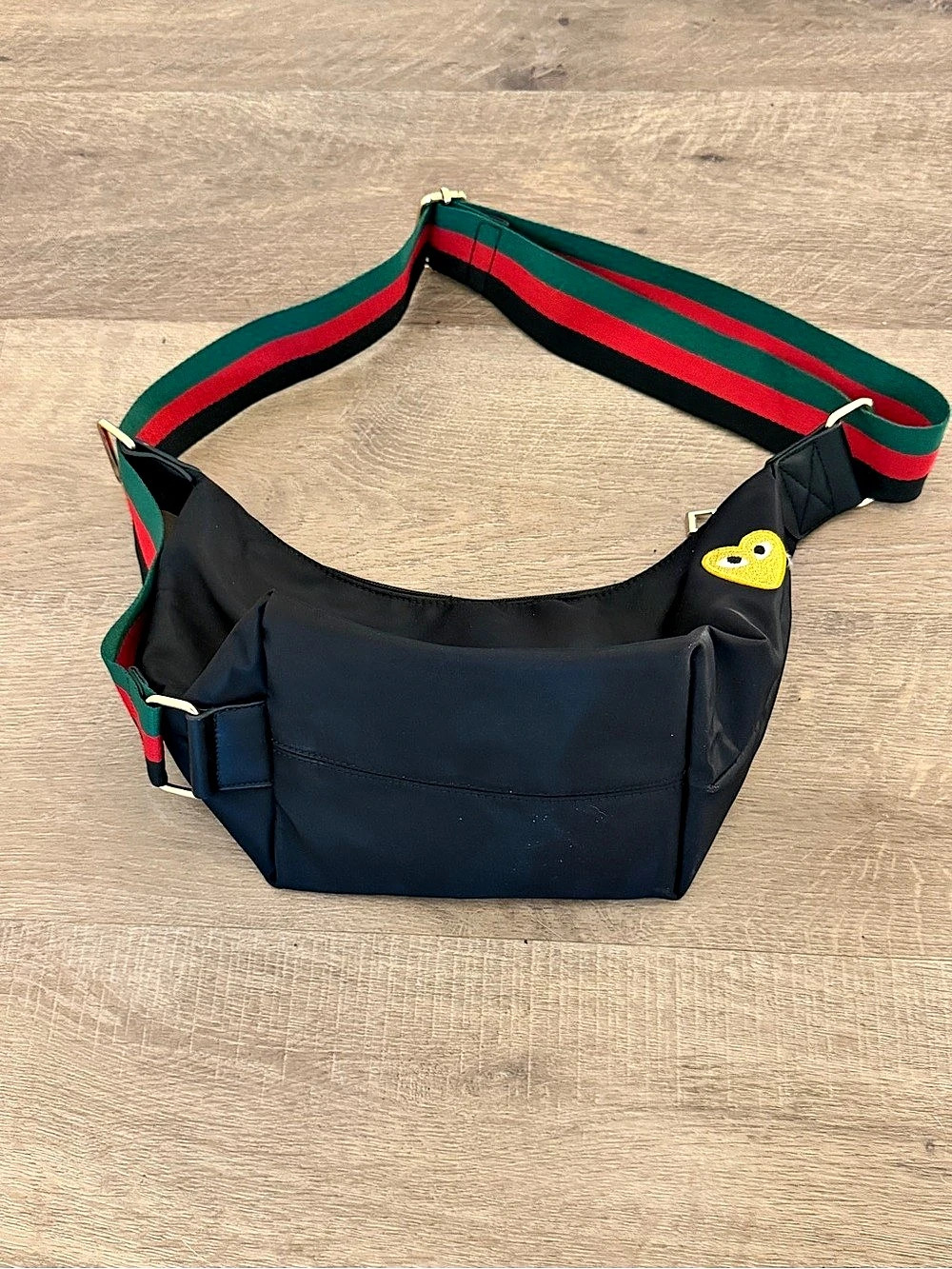 BAGGU Medium Nylon Crescent Bag Black & Green